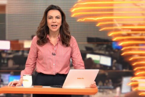 Globo comete erro em reportagem e deixa Ana Paula Araújo sem reação em telejornal