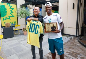 Antes de Brasil x Japão, Galvão Bueno e Vini Jr. trocam homenagens após gol histórico