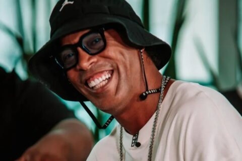Ronaldinho Gaúcho se aproxima dos 50 anos e escolhe viver em sítio de luxo no sul do Brasil