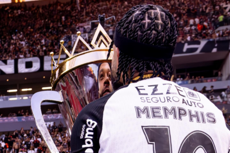 Memphis destrava negociação e toma atitude para renovar com Corinthians até 2029