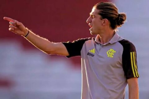 Filipe Luís articula saída de 2 jogadores do Flamengo rumo à Europa