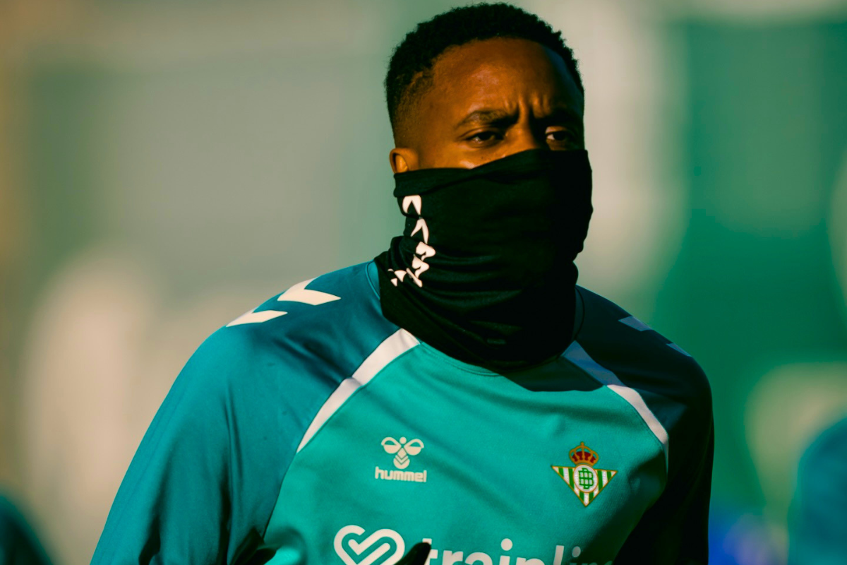 Cédric Bakambu é um atacante renomado pela Europa e virou alvo de gigante gaúcho.
