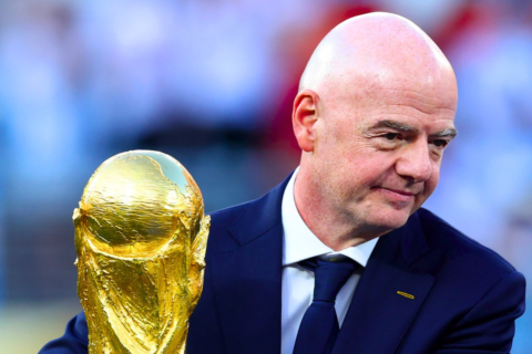 Infantino confirma crise histórica e faz chamado urgente para não perder o comando da FIFA