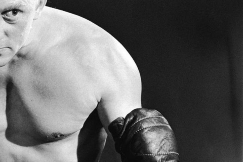 Ele viveu até os 103 anos, atuou em mais de 90 filmes e foi nomeado para 3 Oscars: seu filho também é uma das maiores lendas de Hollywood