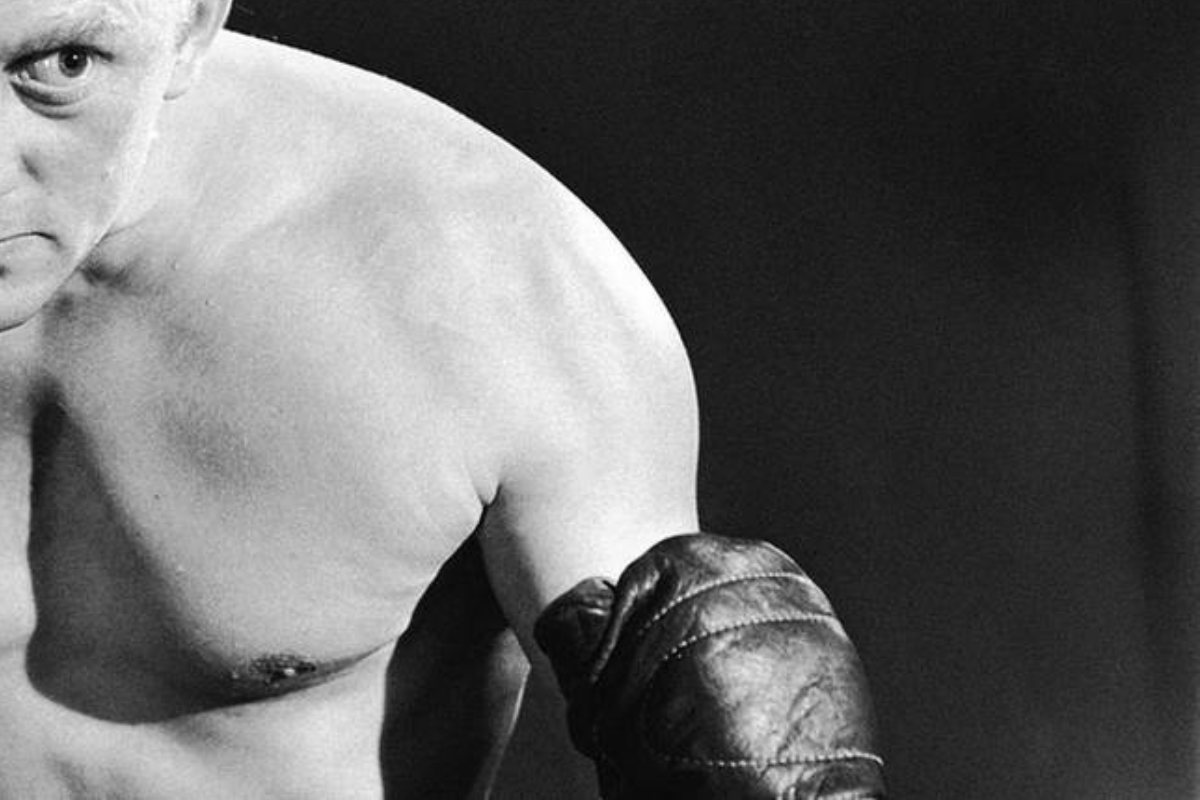 Kirk Douglas