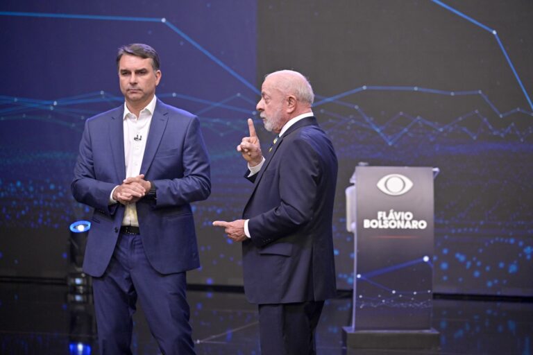 Band vence Globo na audiência