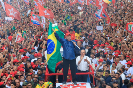 Globo reconhece vitória de Lula e aponta feito inédito do presidente reeleito