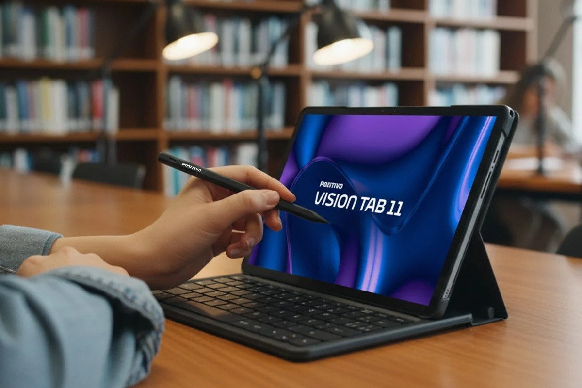 Positivo Vision Tab 11 com um fundo de livros