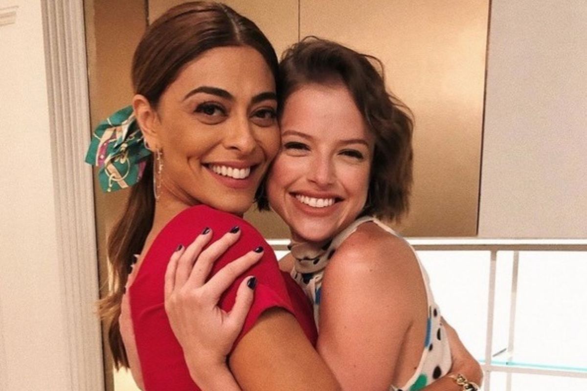 Juliana Paes e Agatha Moreira em A Dona do Pedaço